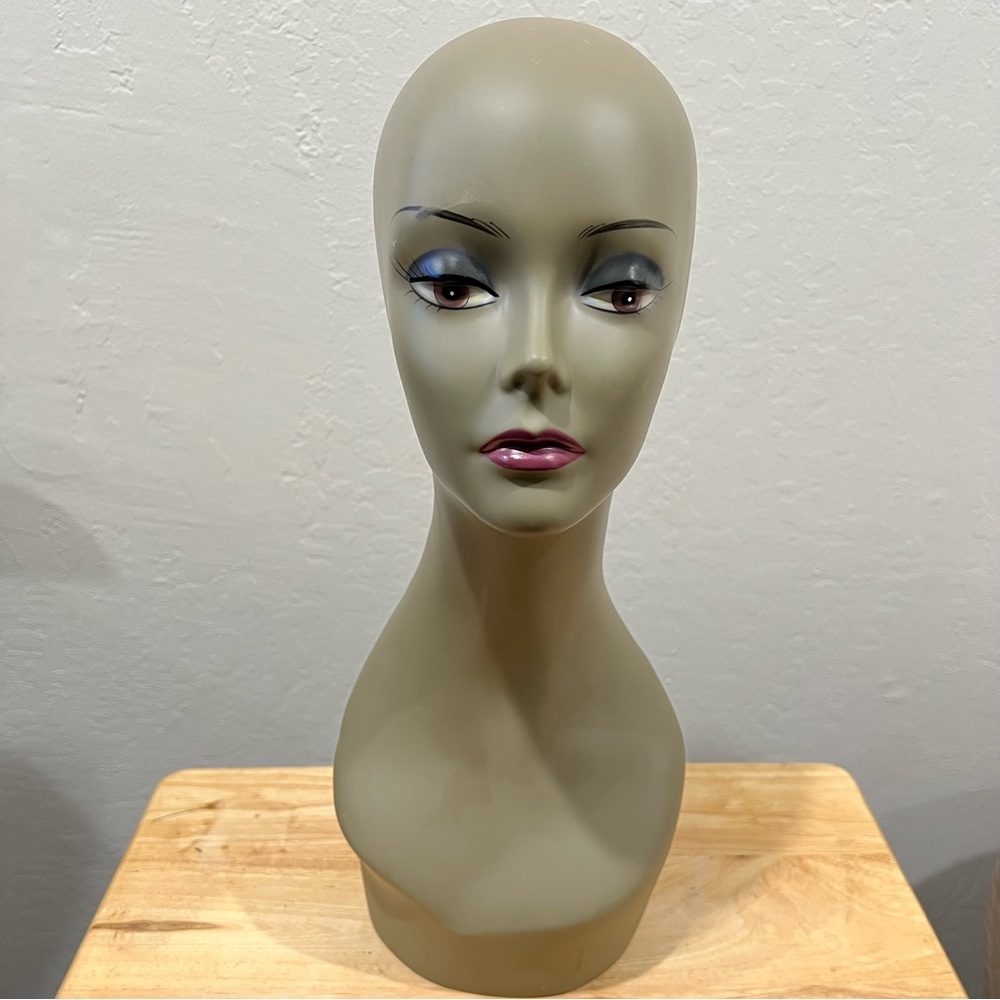 [6] Mannequin Head Plastic Display for Wigs Hats Sunglasses Jewelry